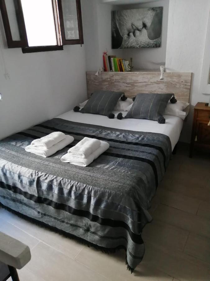 Estudio Del Zaguan Villa เวเฮร์ เด ลา ฟรอนเตรา ภายนอก รูปภาพ
